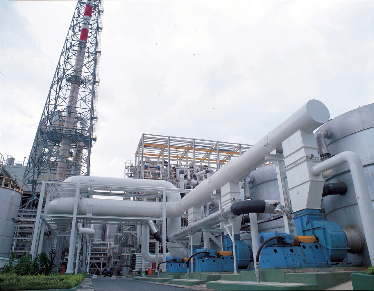 安凝聚ABS廠廢氣焚化爐70M煙囪圖